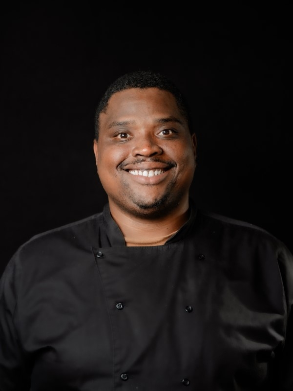 Earnest Barrs